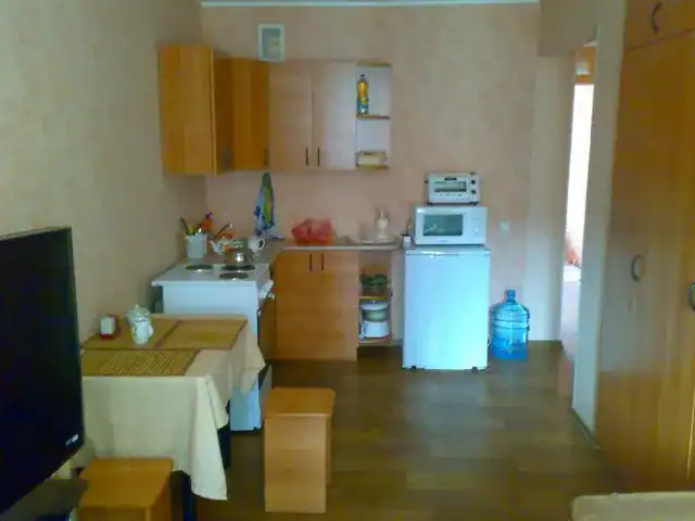 Кухня гостиная с другой стороны